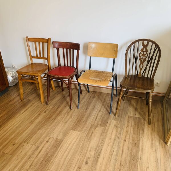 Ensemble de 4 chaises dépareillées