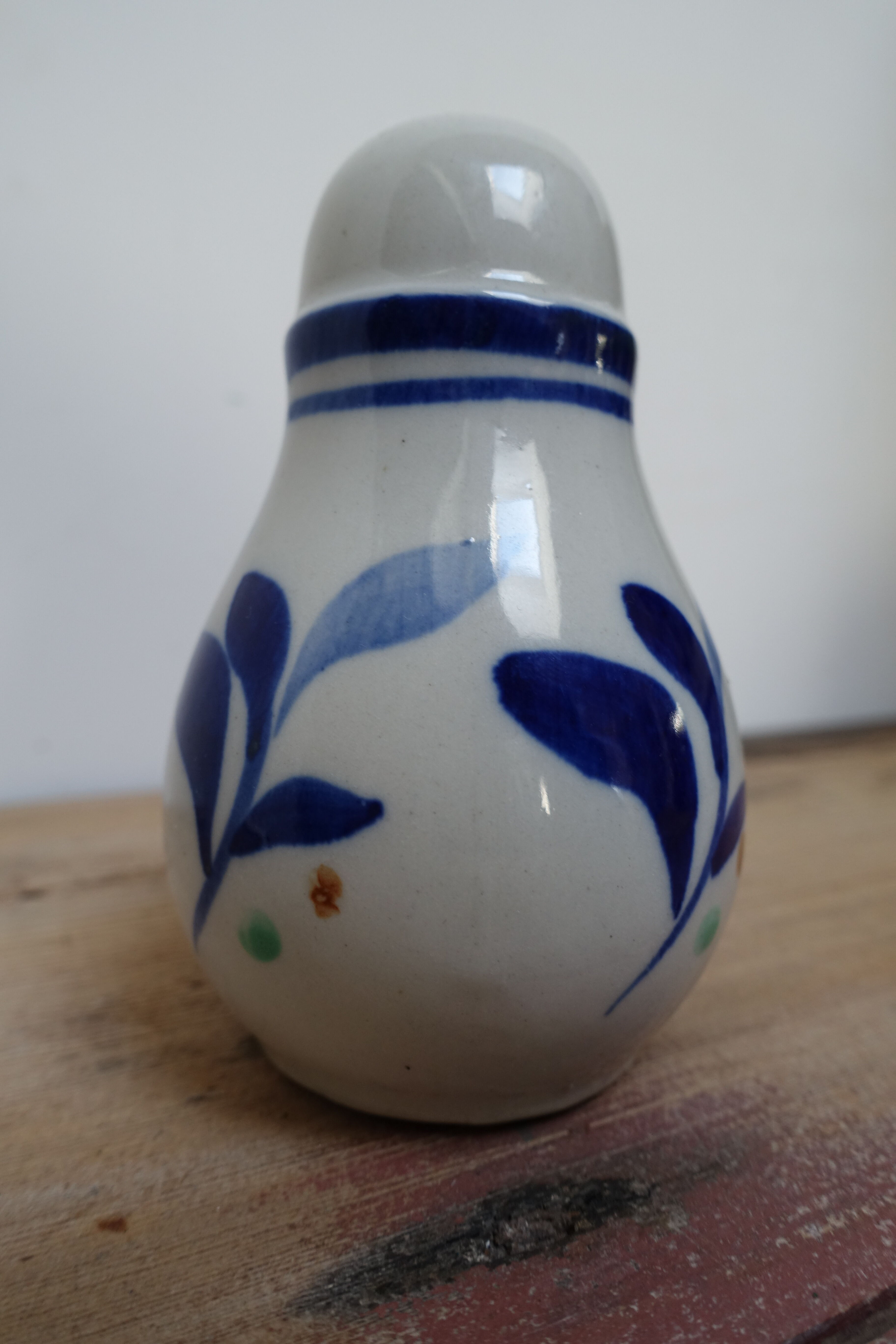 Faience pepper shaker