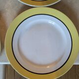 Six vintage dinner plates