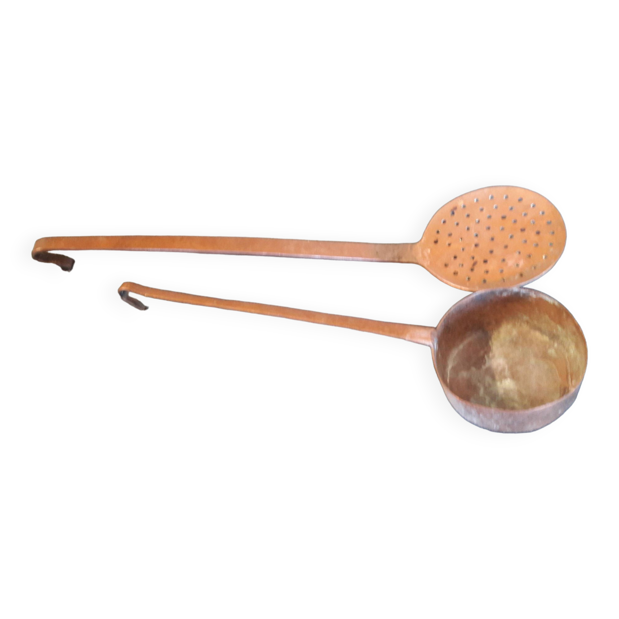 Set of a copper ladle and skimmer.