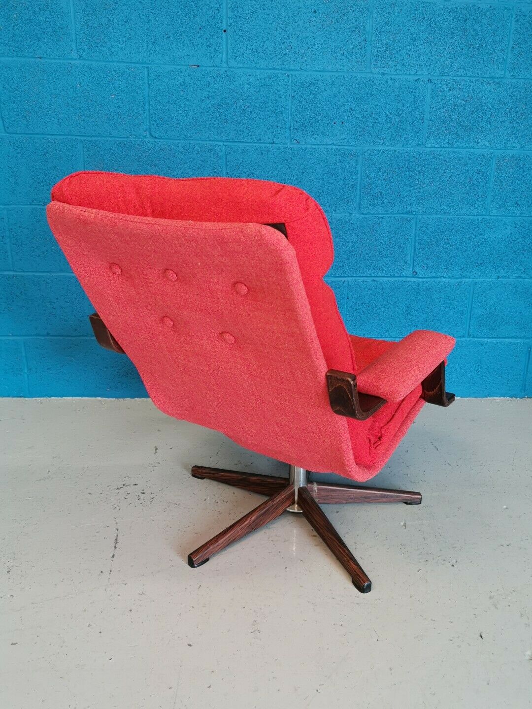 Vintage armchair, 1970s