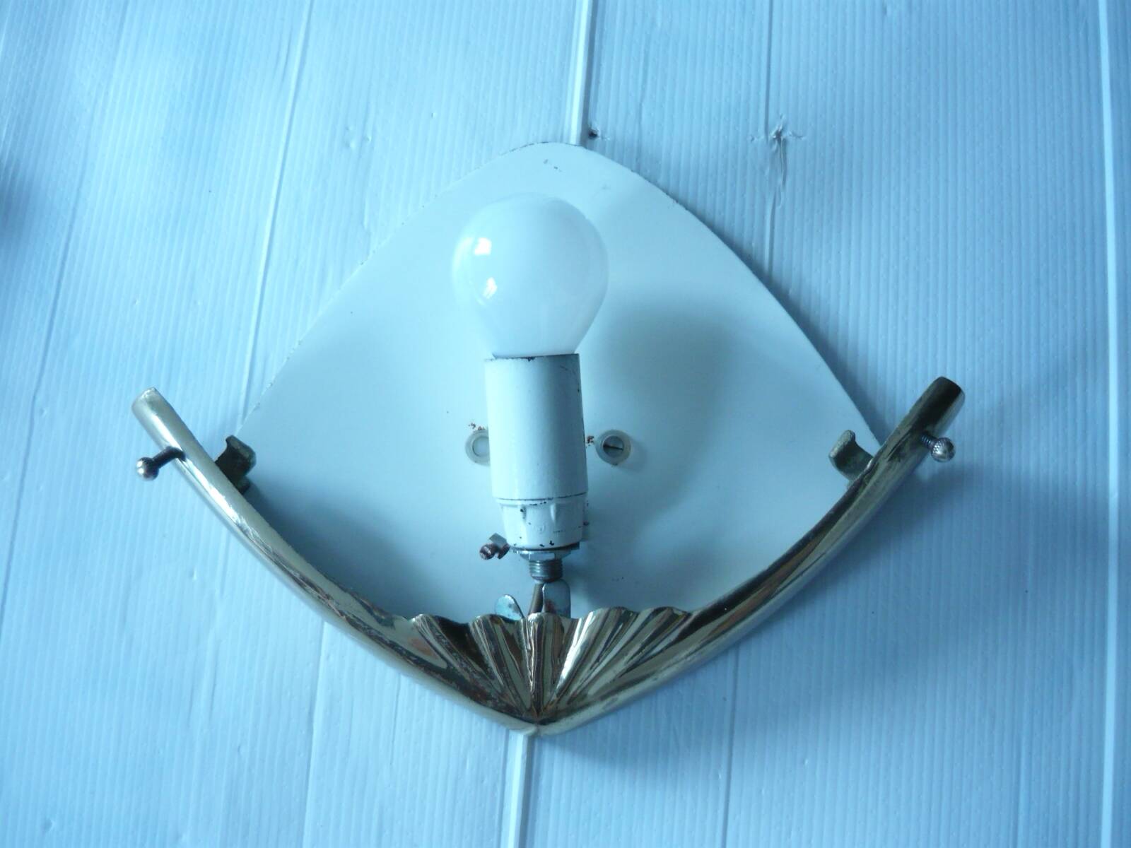 Pair of art deco style shell wall lights from the 60s/70s