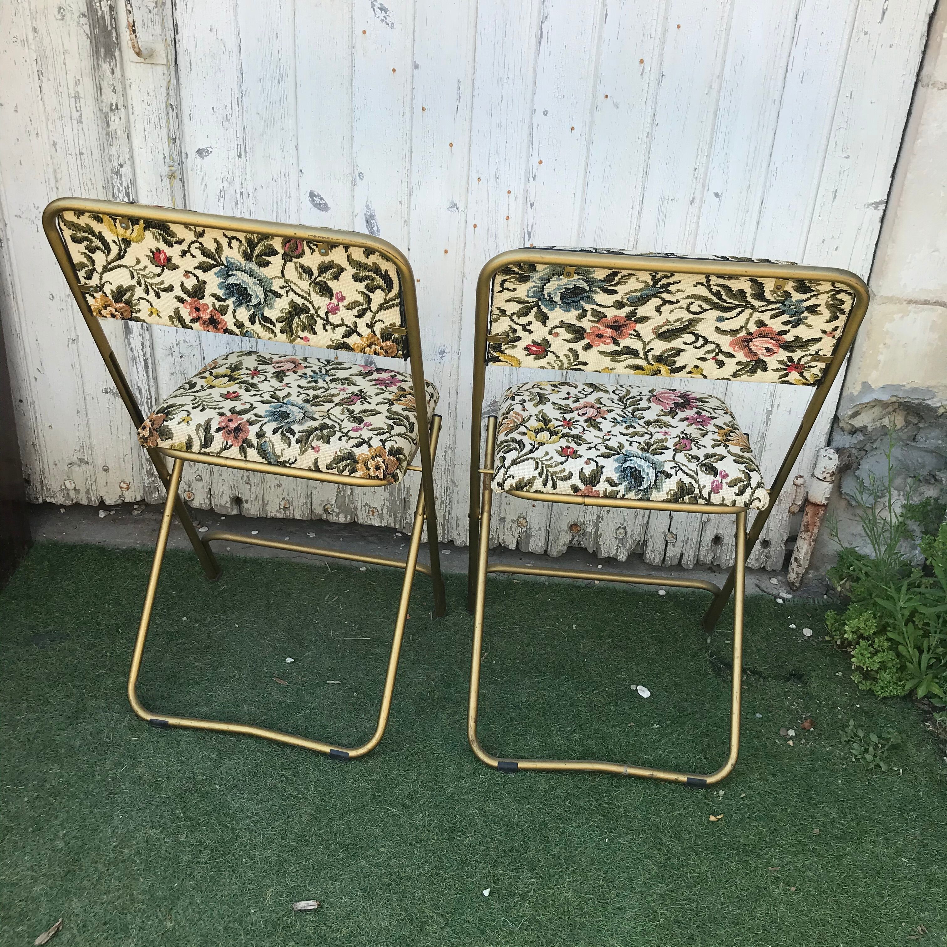 Pair of vintage Lafuma Chantazur chairs