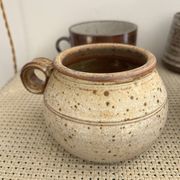 4 tasses en grès