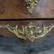 Commode tombeau de style Régence fin XIXème