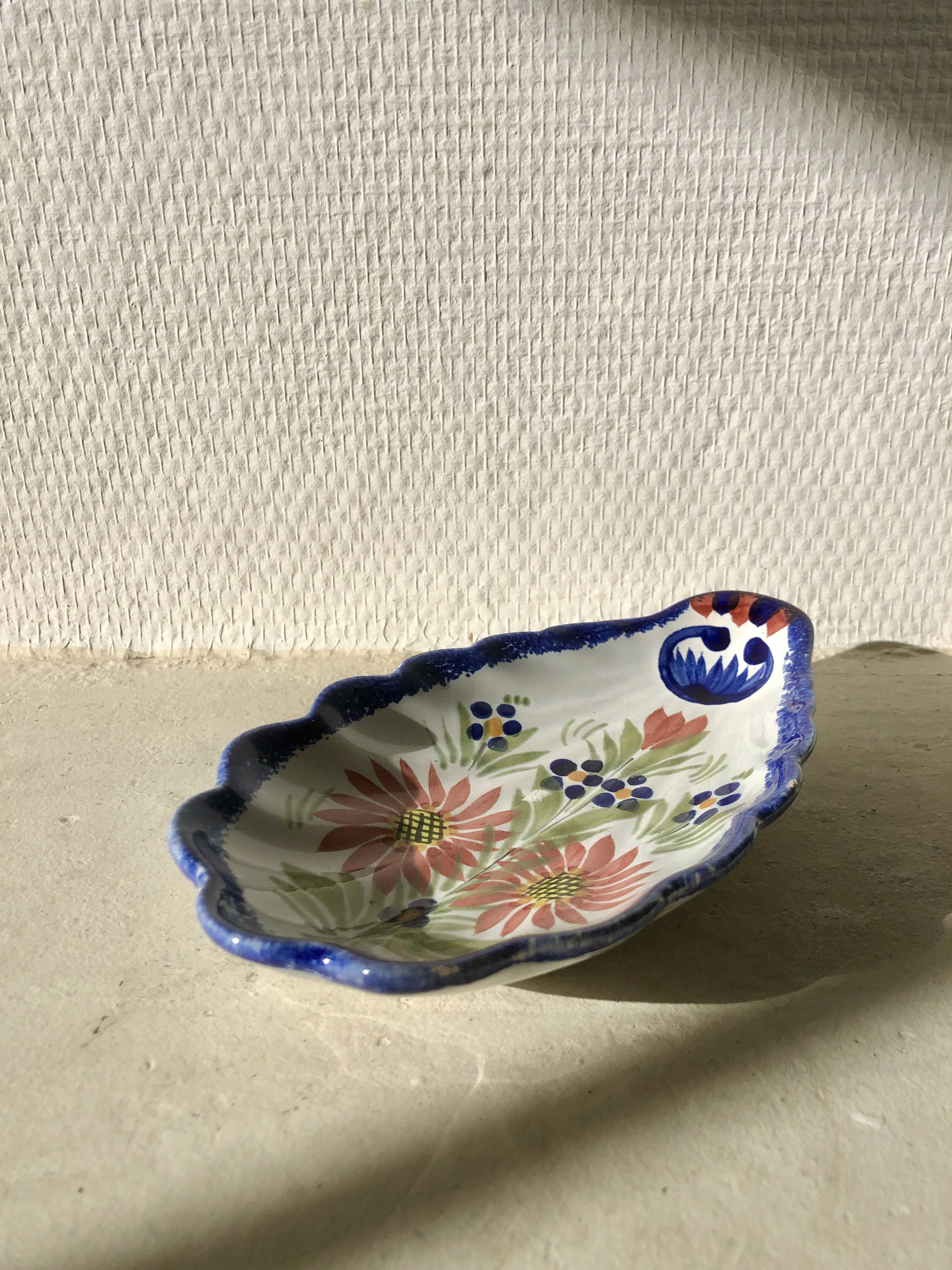 Henriot Quimper shell butter dish