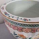 China - Circular fishbowl in Famille Rose enamel