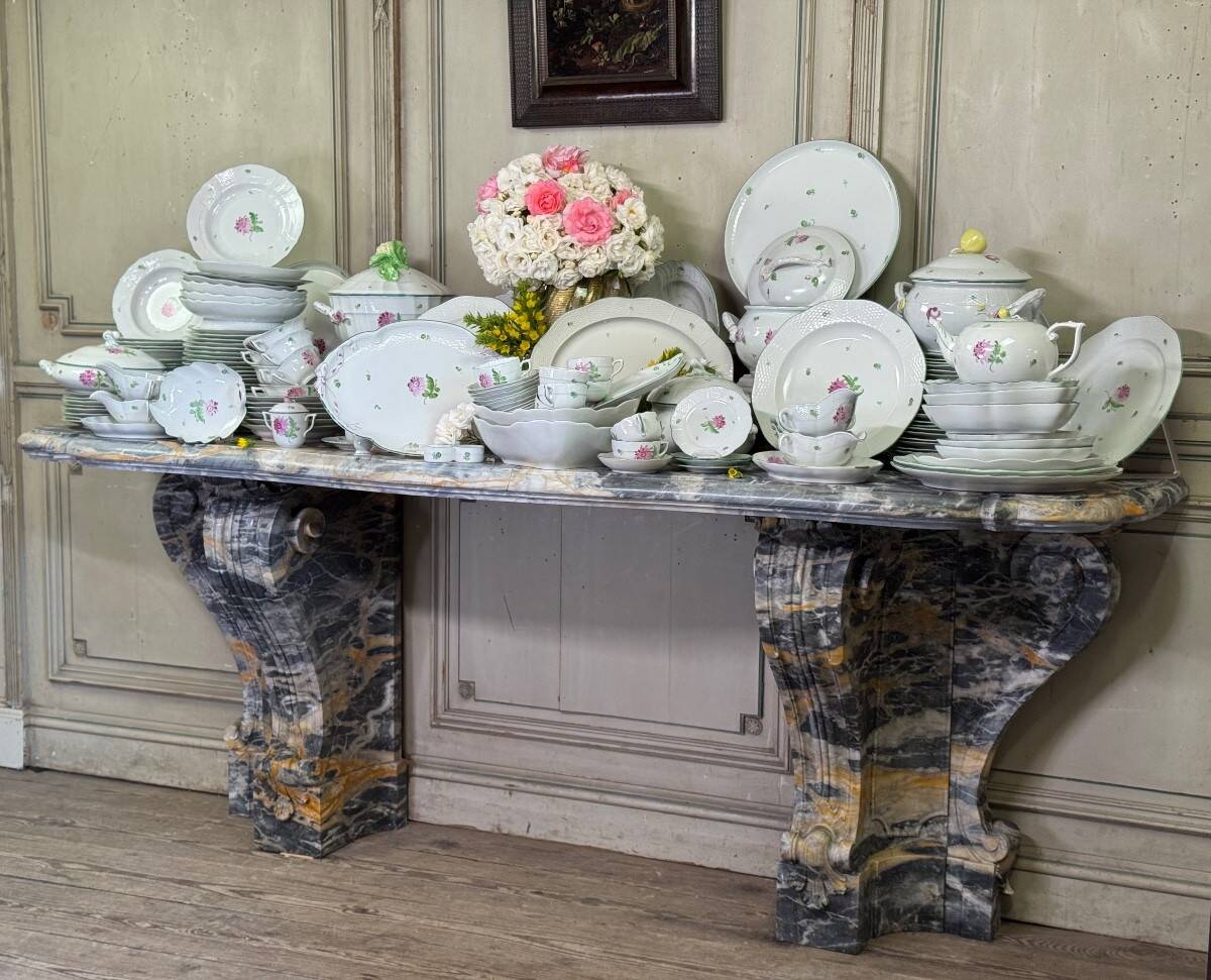 Large porcelain service, Tertia model, Herend, early 20th century, approximately 200 pieces