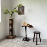 1900 lion paw pedestal table