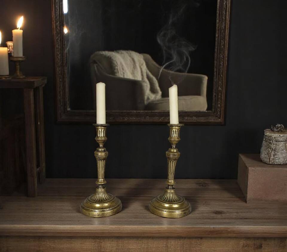 Pair of fluted bronze candlesticks Louis XVI period 27 cm