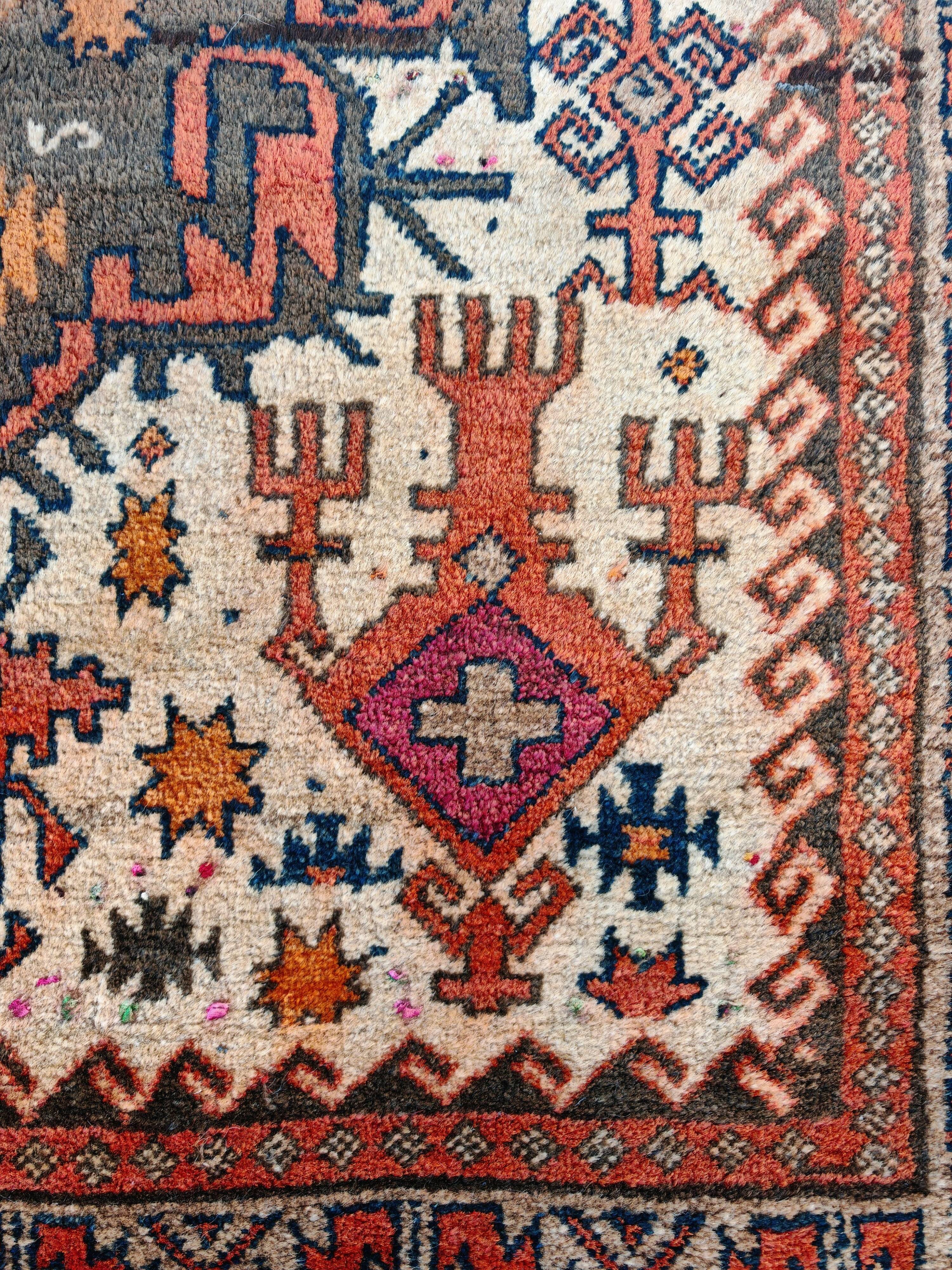 Vintage Afghan Balouch rug, hand-knotted, 100% wool, 1934