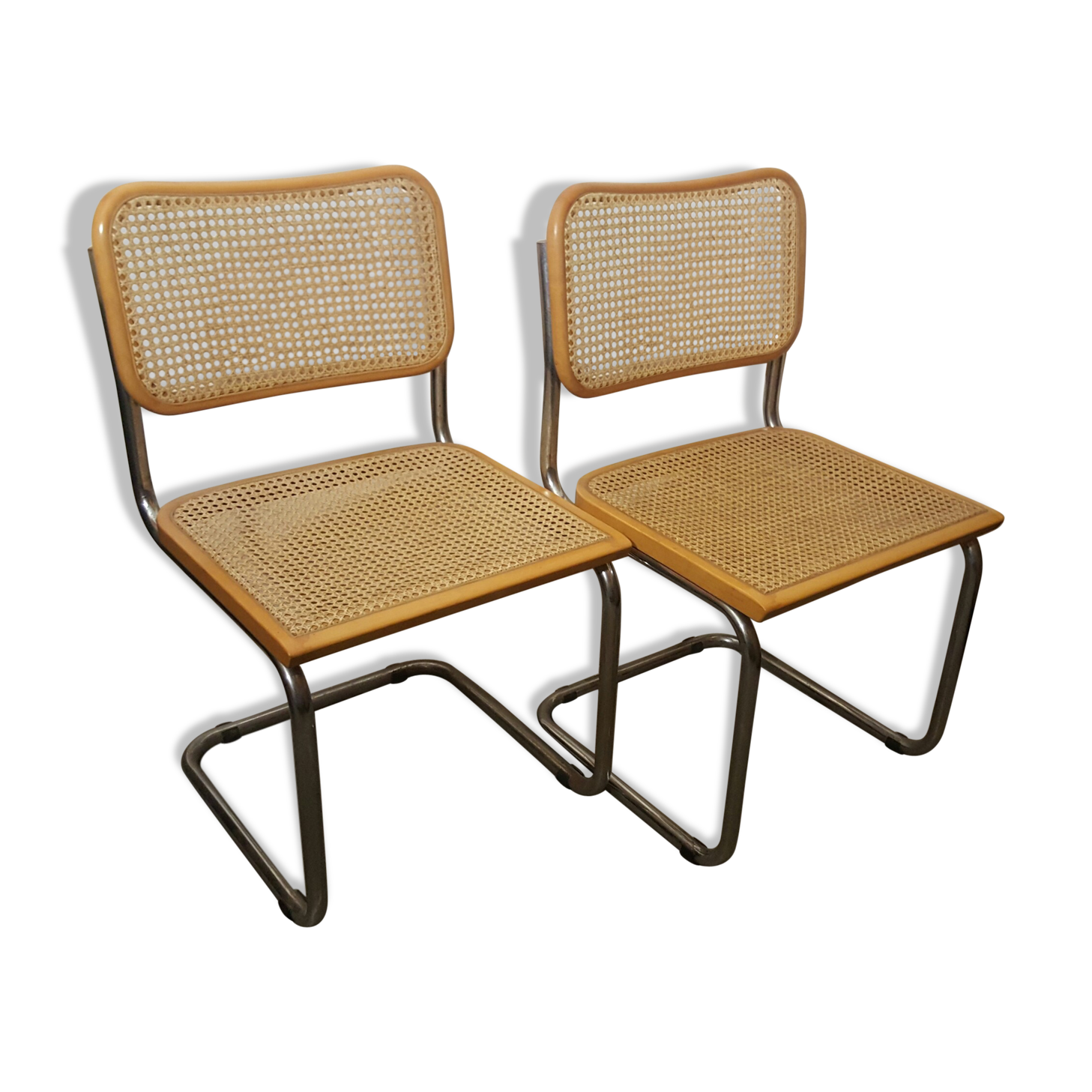 Paire de chaises B32