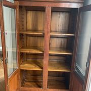 Display cabinet bookshelf