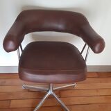 Leather barber chair