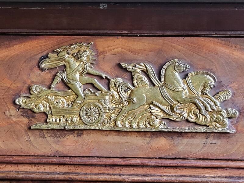 Empire chest of 4 drawers in mahogany from the 19th century