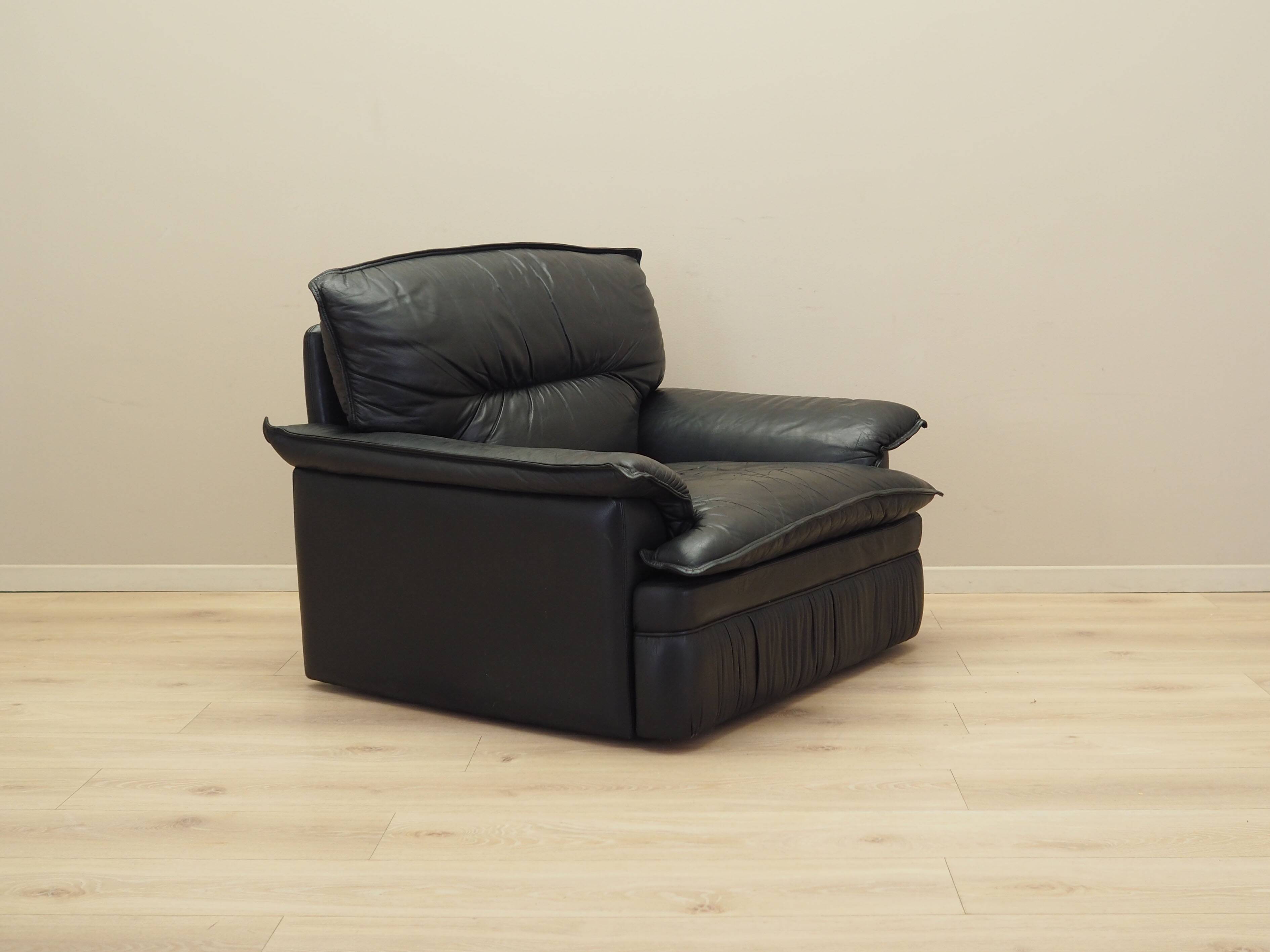 Leather armchair, Italian design, 1960s, production: Italy