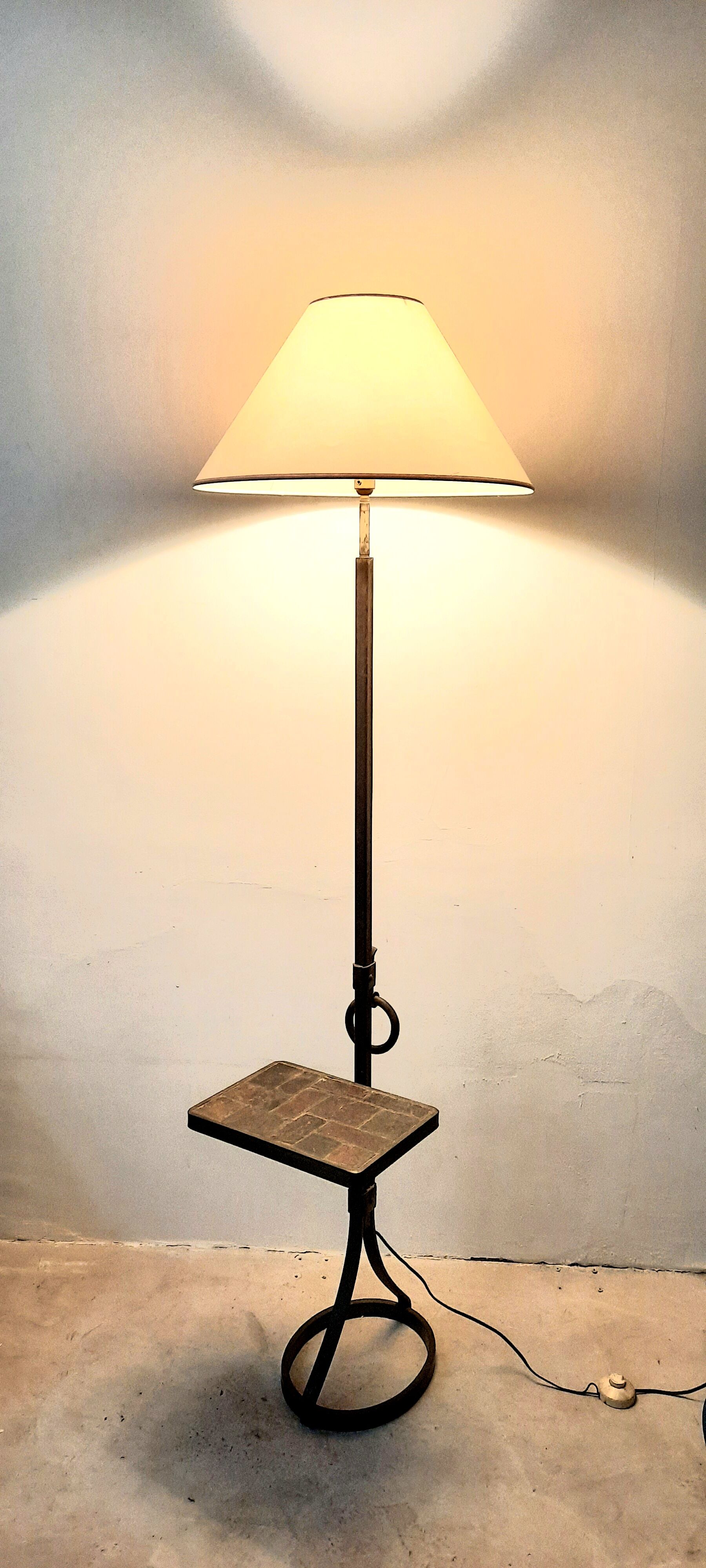 Brutalist tablet lamp of the 60s