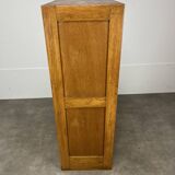 Filing cabinet with curtain, by trade