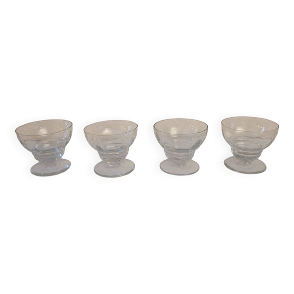 4 coupes en verre pressé – France – années 1950–1960