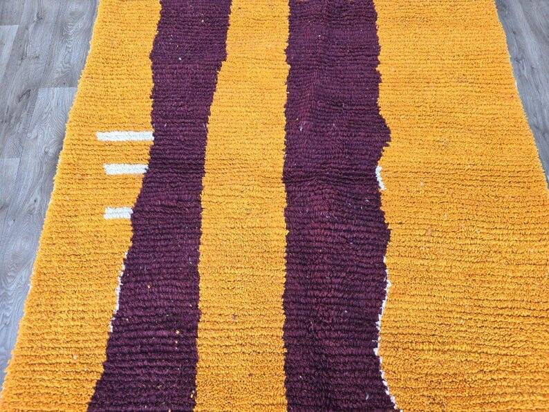 Authentic handmade pure wool rug size 1/2 m
