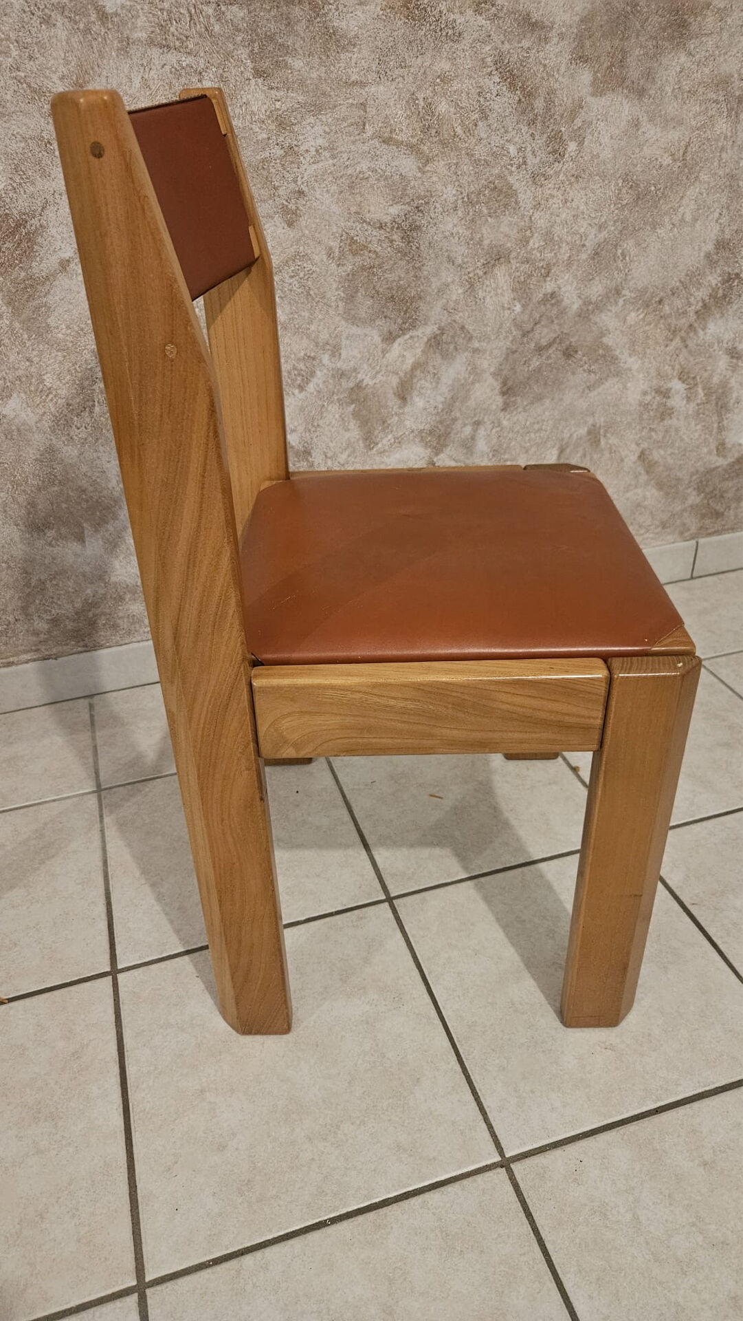 4 chaises Luigi Gorgoni