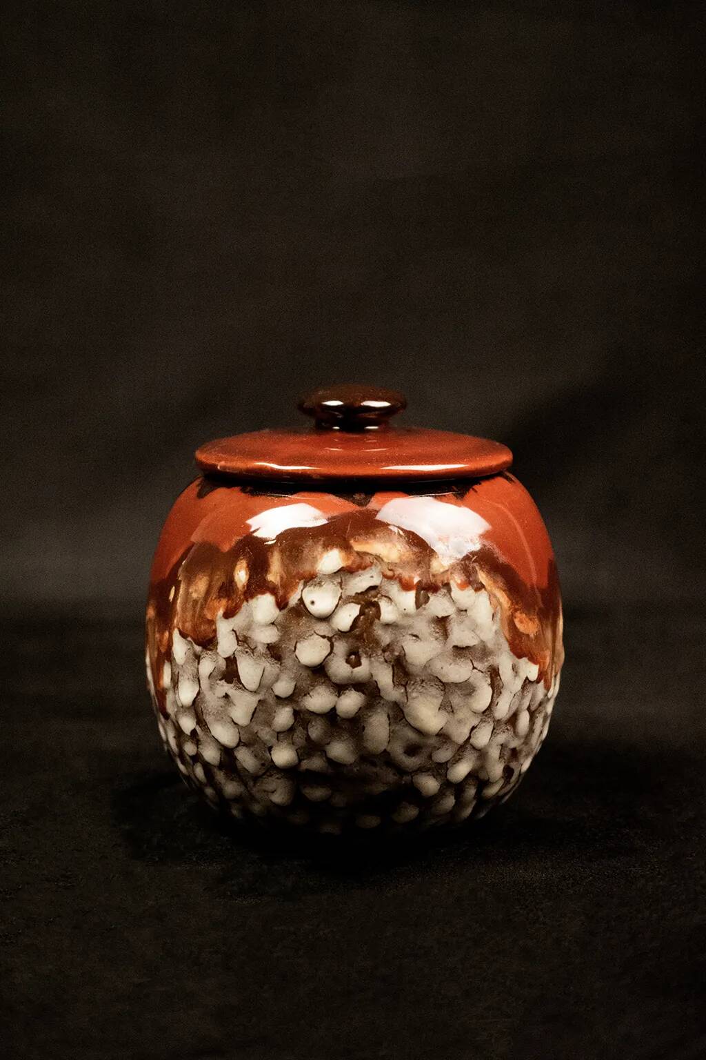 Red glazed stoneware candy dish by Louis Dage - circa 1920 - H 15 cm