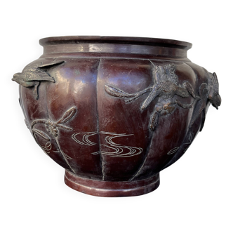 Large bronze planter – Japan, Meiji period (19th century)