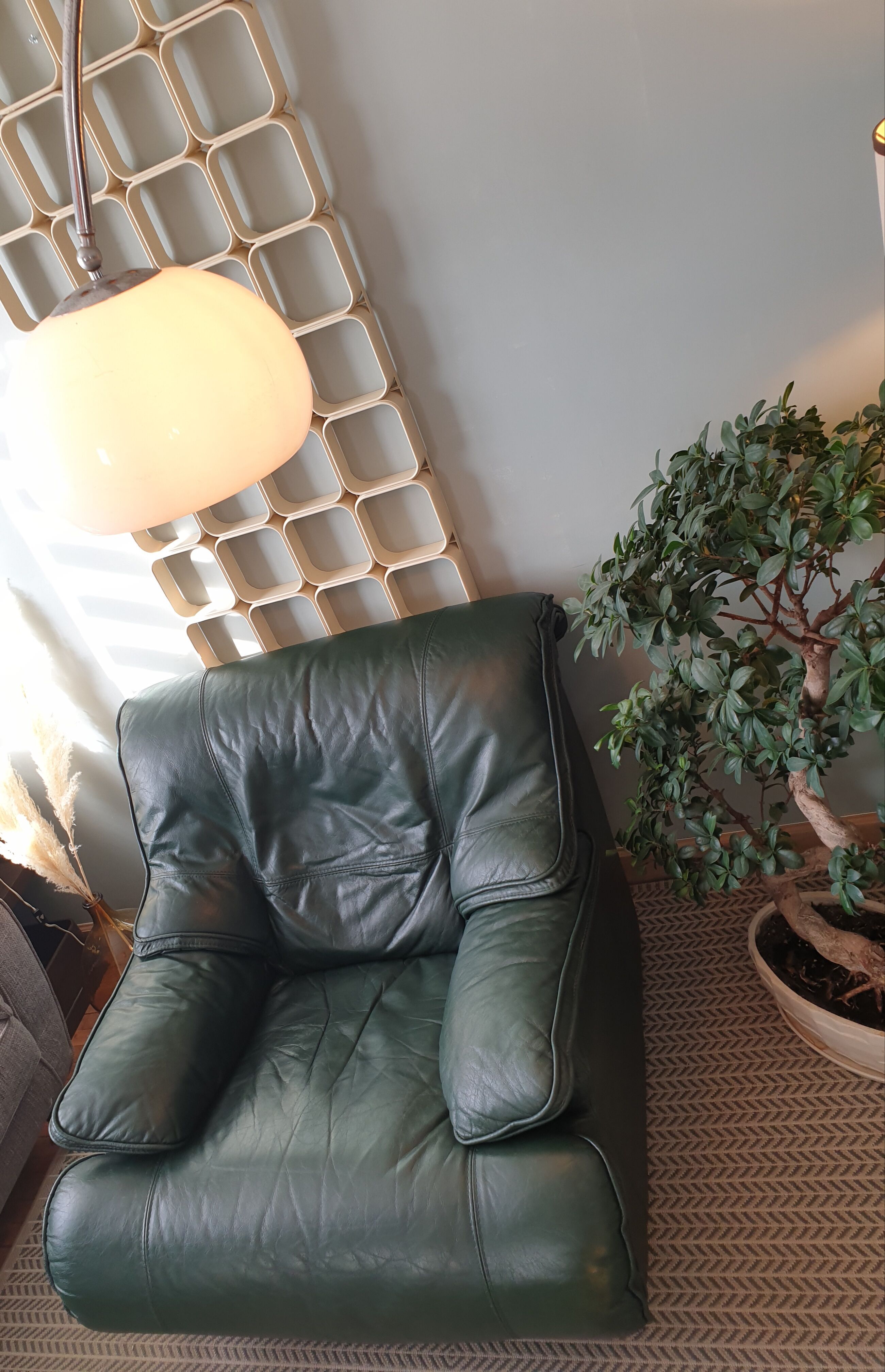Fauteuil cuir vert anglais 1980