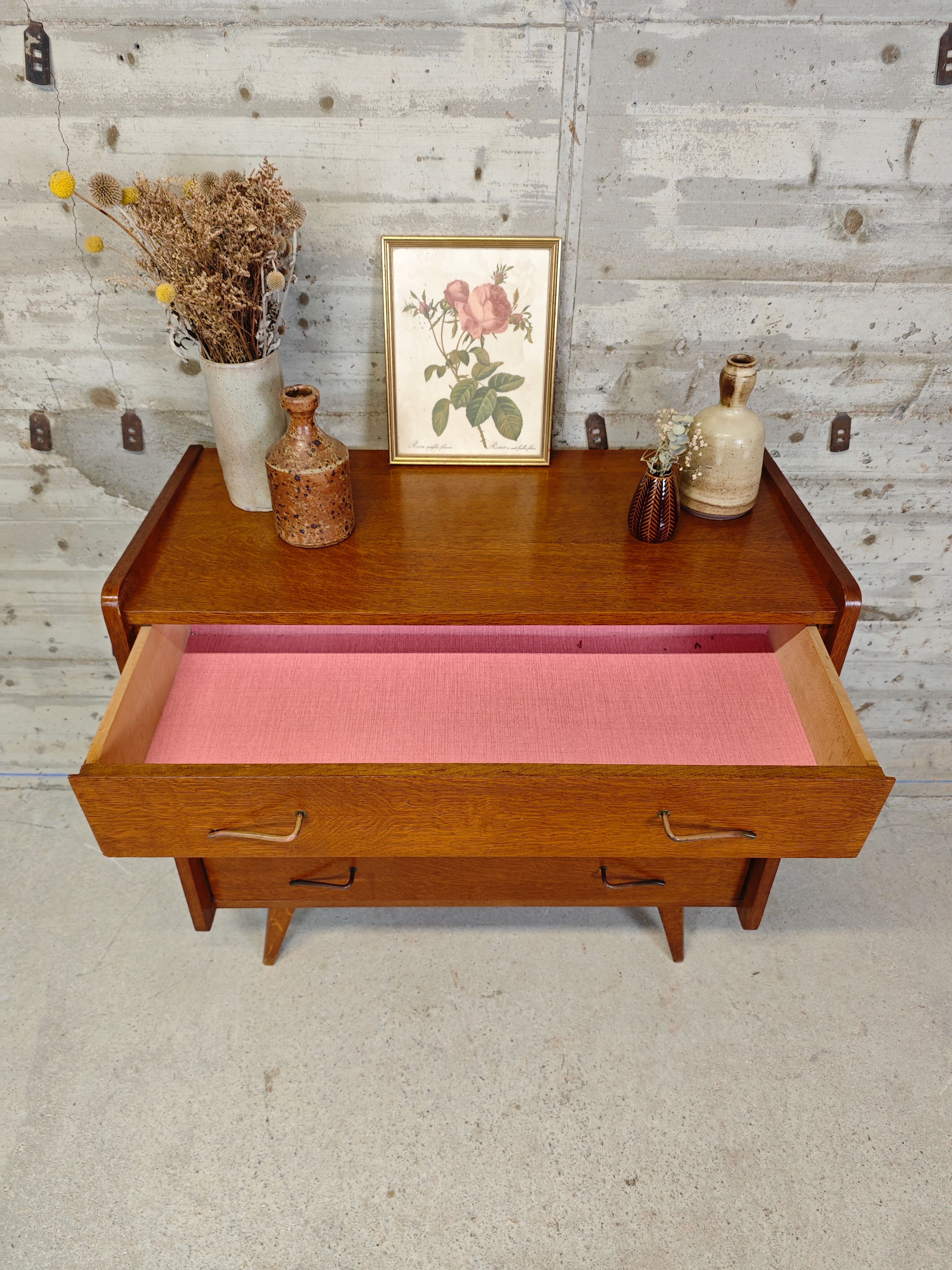 Vintage chest of drawers