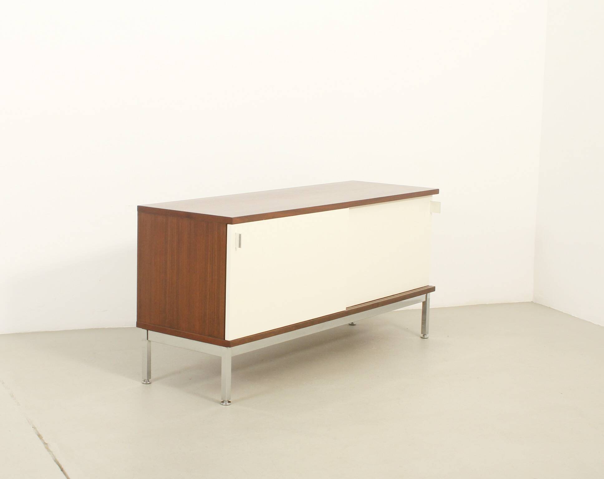 Enfilade Airborne with lacquered sliding doors, France, 1960s