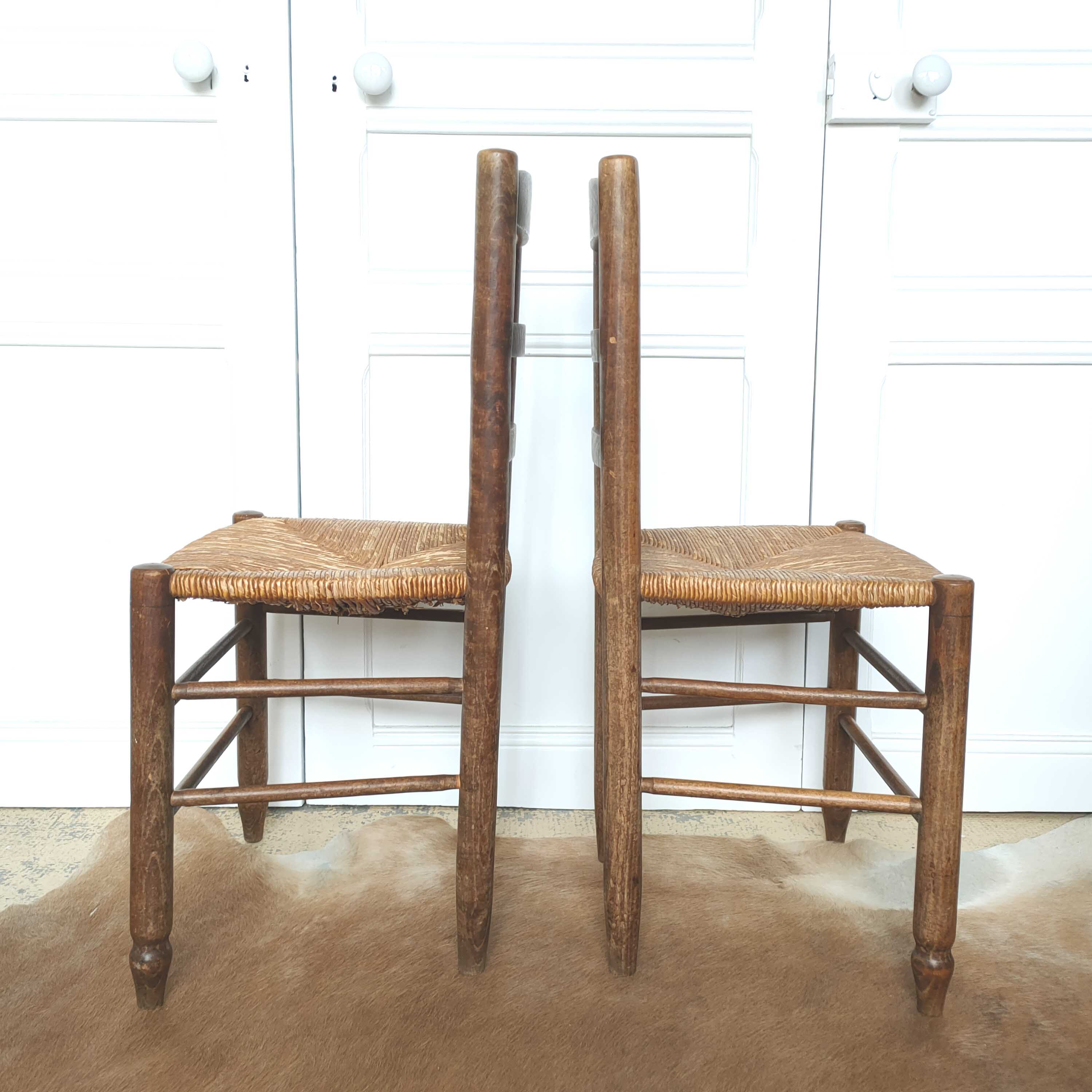 Set of four mulched vintage chairs