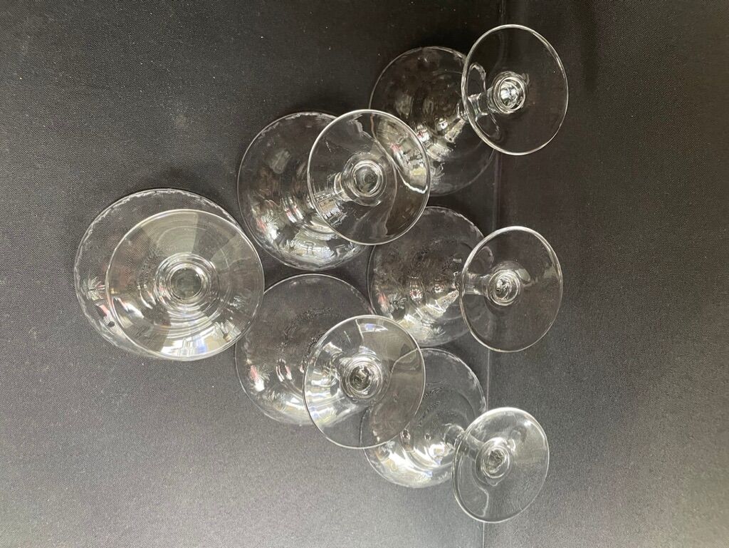 6 Champagne glasses – Guilloche crystal