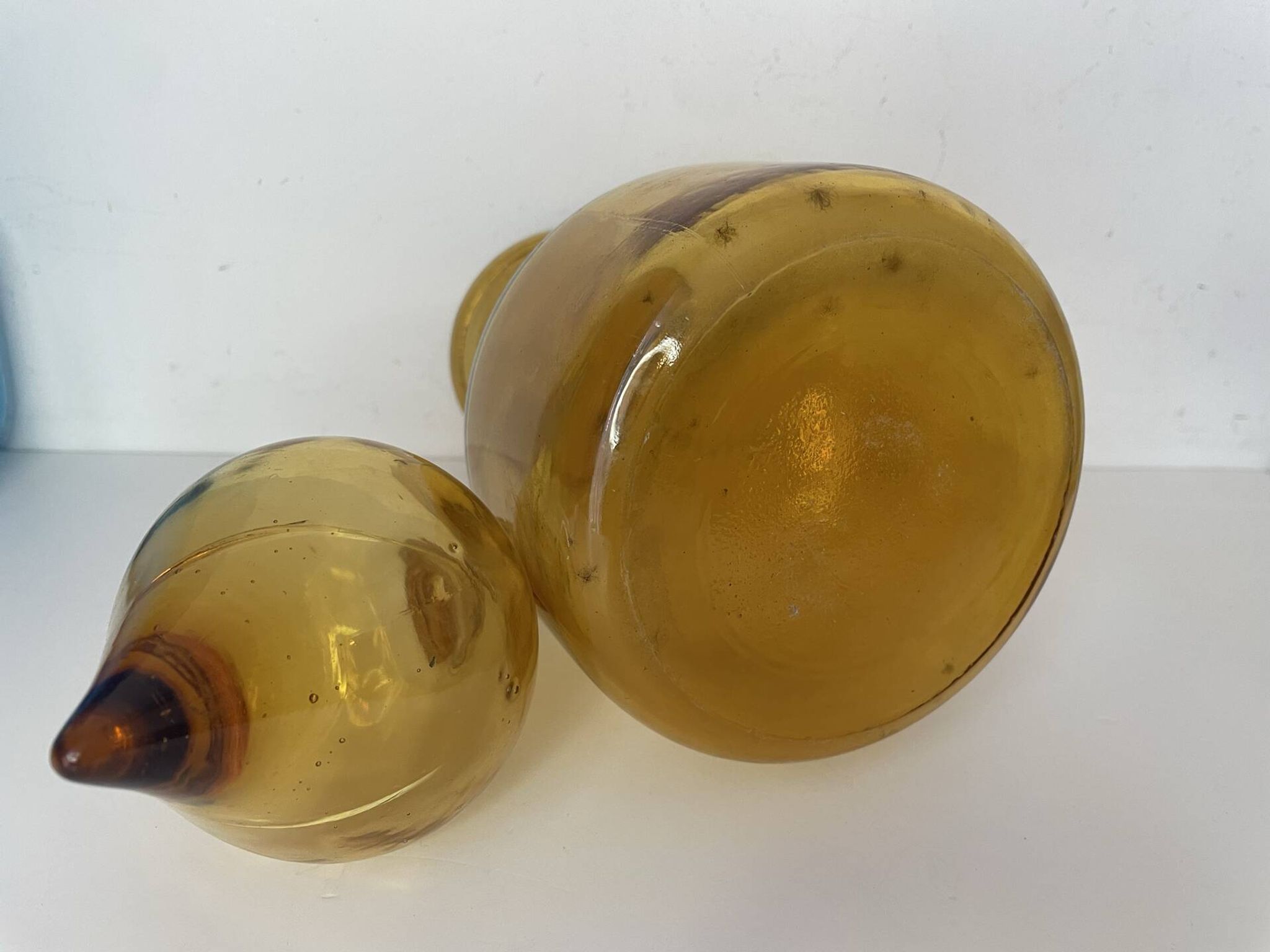 Italian carafe Empoli Fleur de Lys