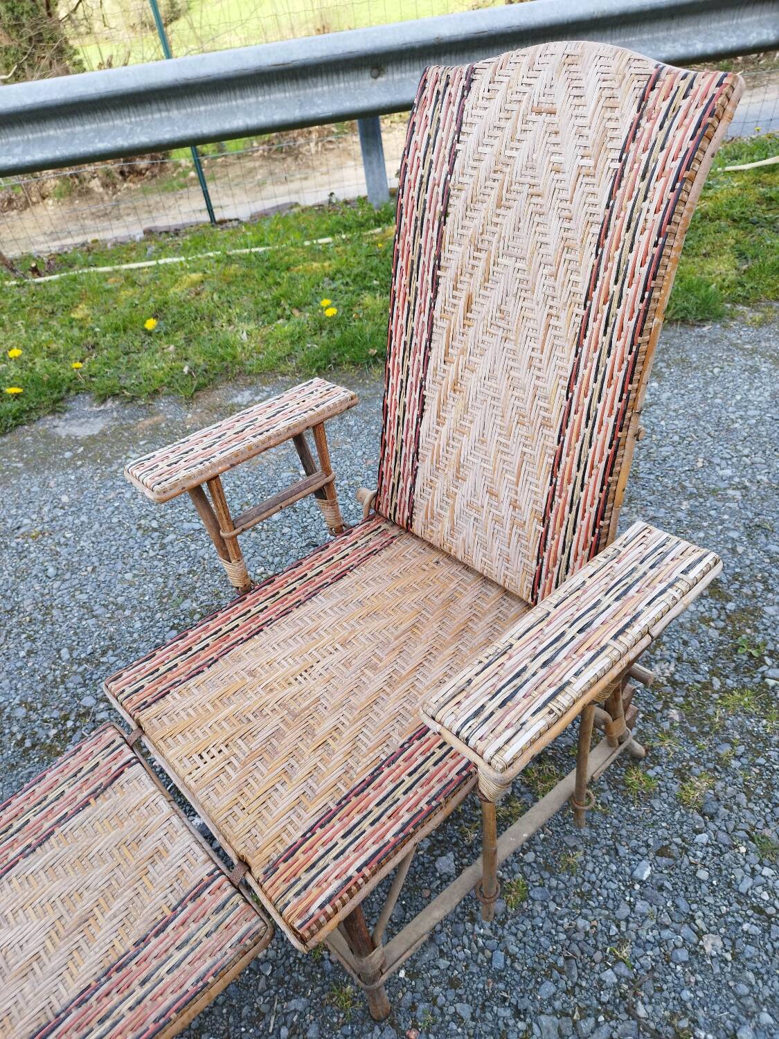 Chaise longue bain de soleil rotin fauteuil