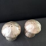 Mushroom pepper shaker