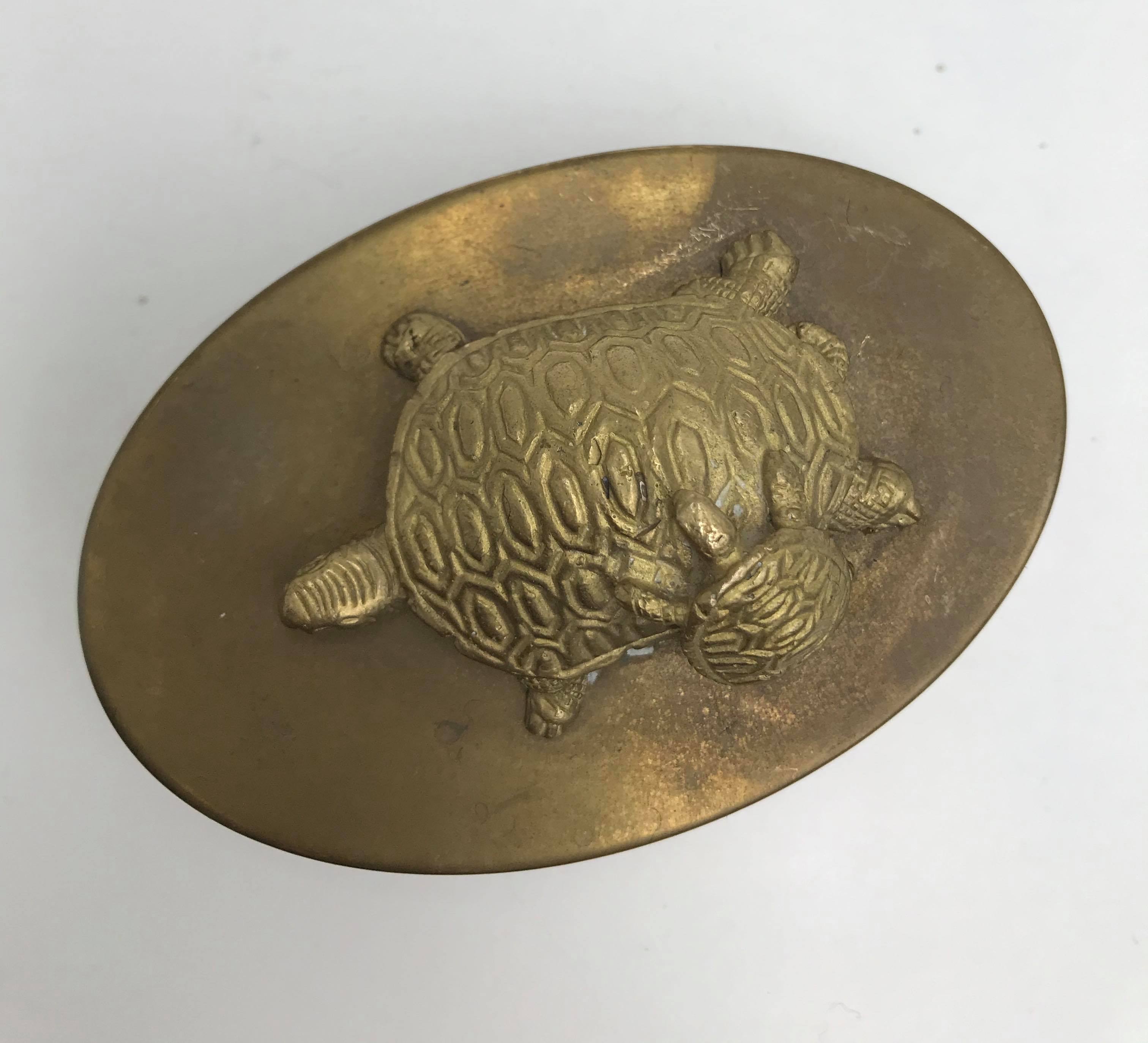 Bronze brass turtle box Decorative jewelry box vintage 50s oval lid