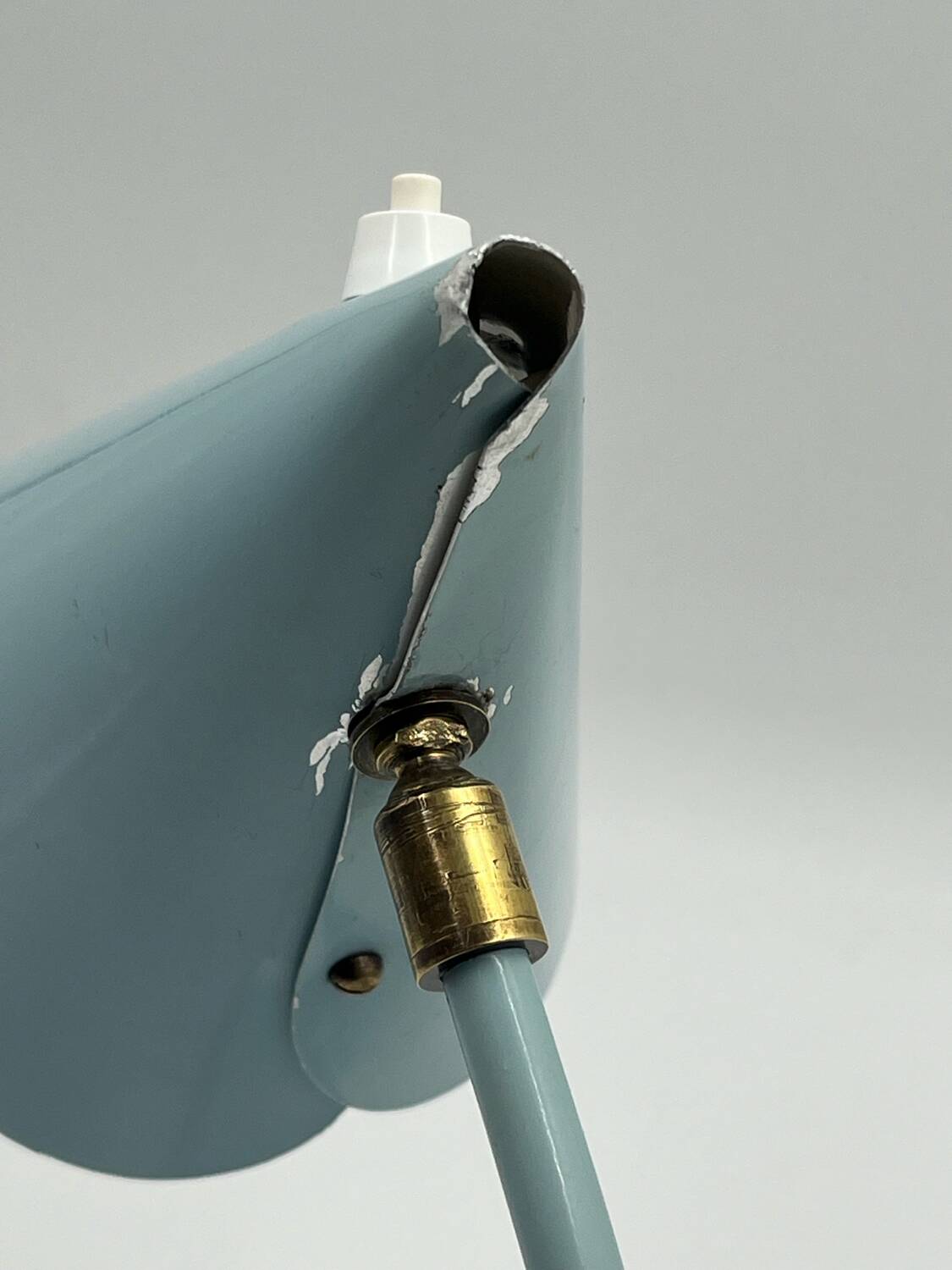 Sky blue casserole lamp