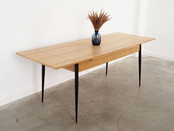 Table pliante en chêne, design italien, années 1980, fabrication : Italie