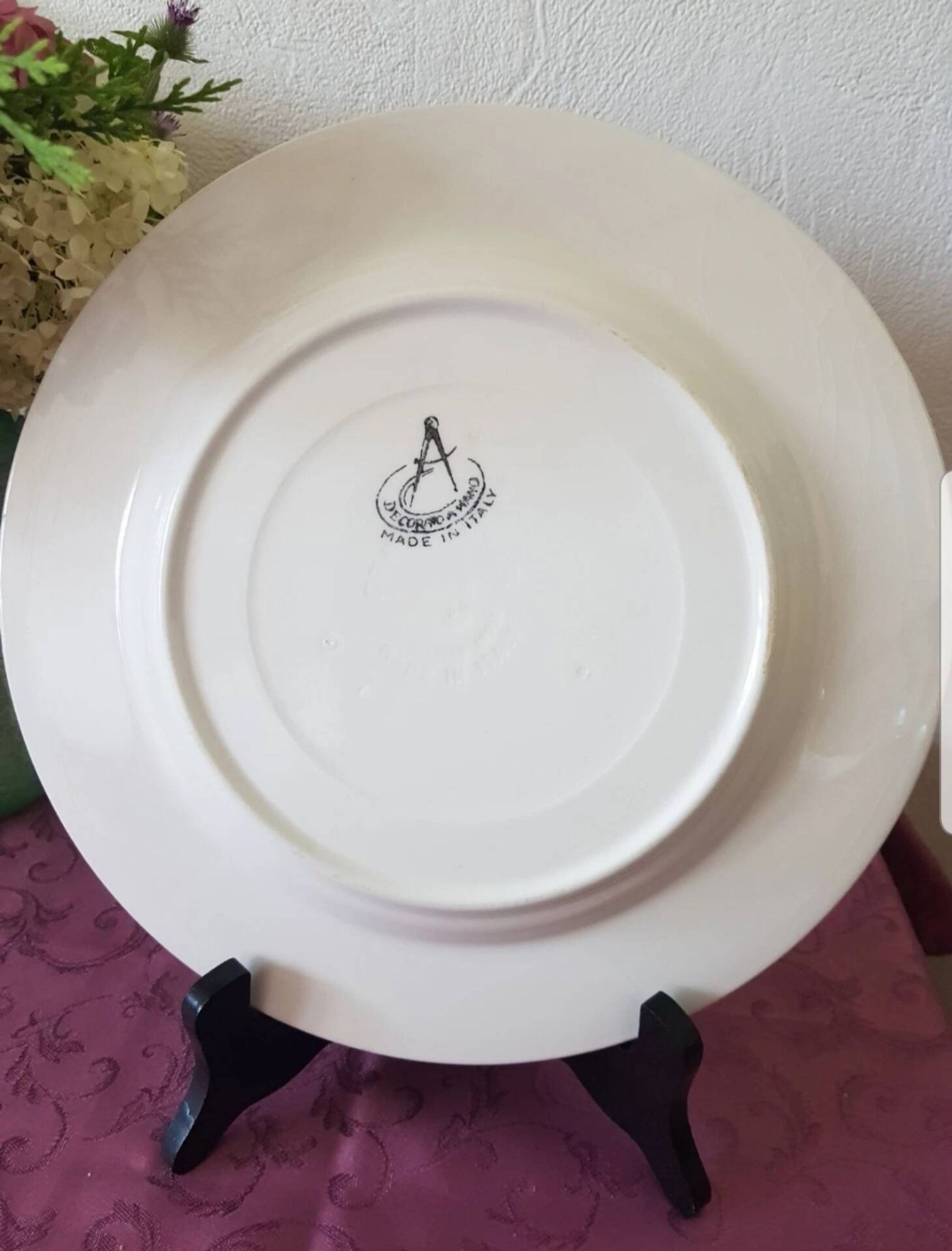 Grande assiette plate vintage , peint a la main , Italie