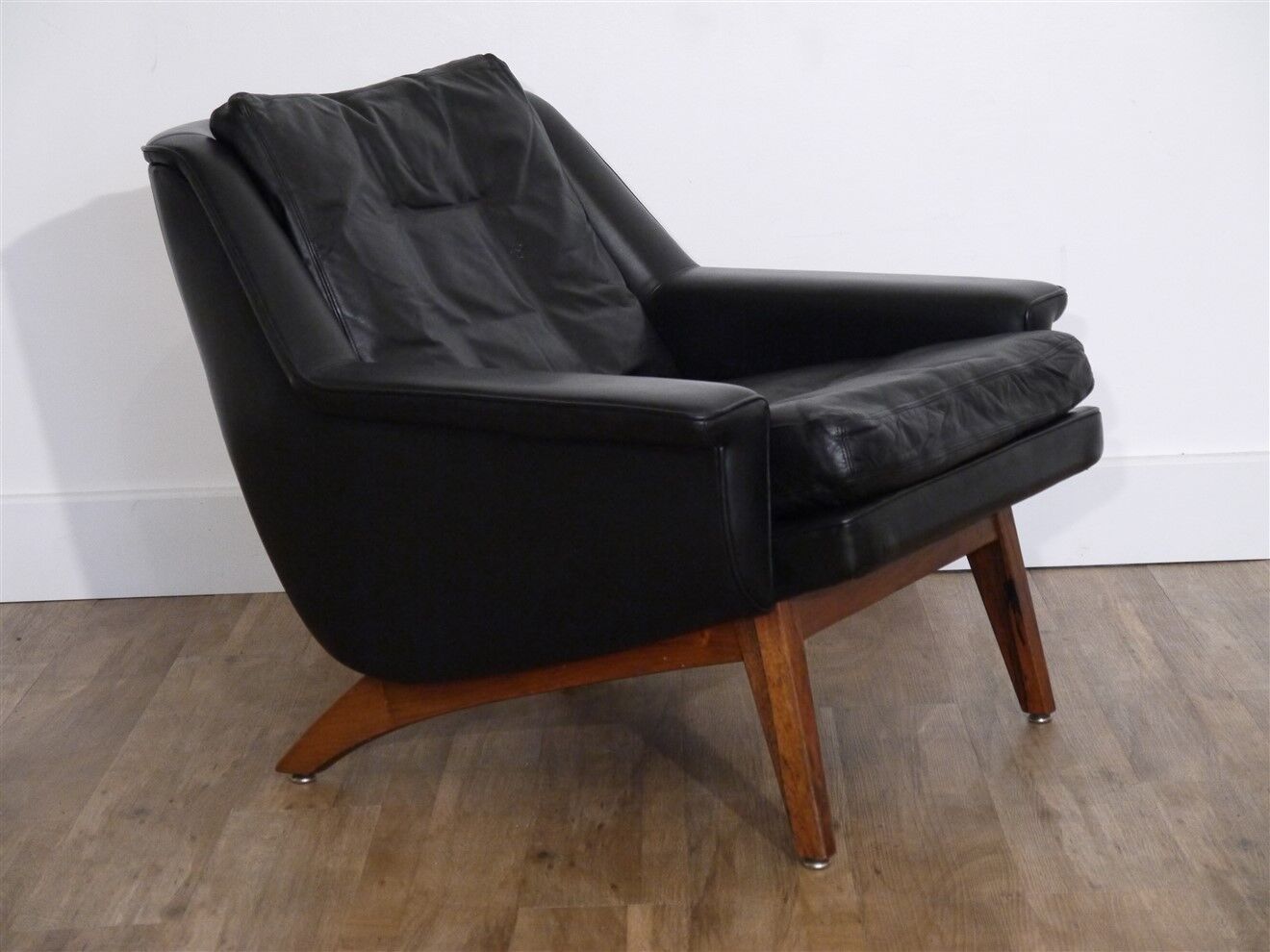 Danish leather and rosewood armchair 1960