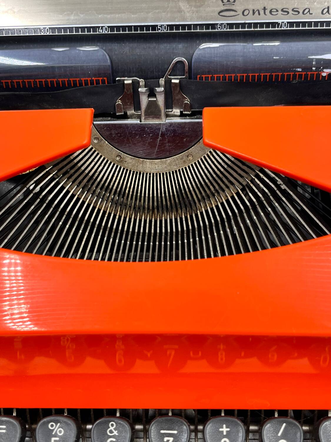 Condessa Adler typewriter