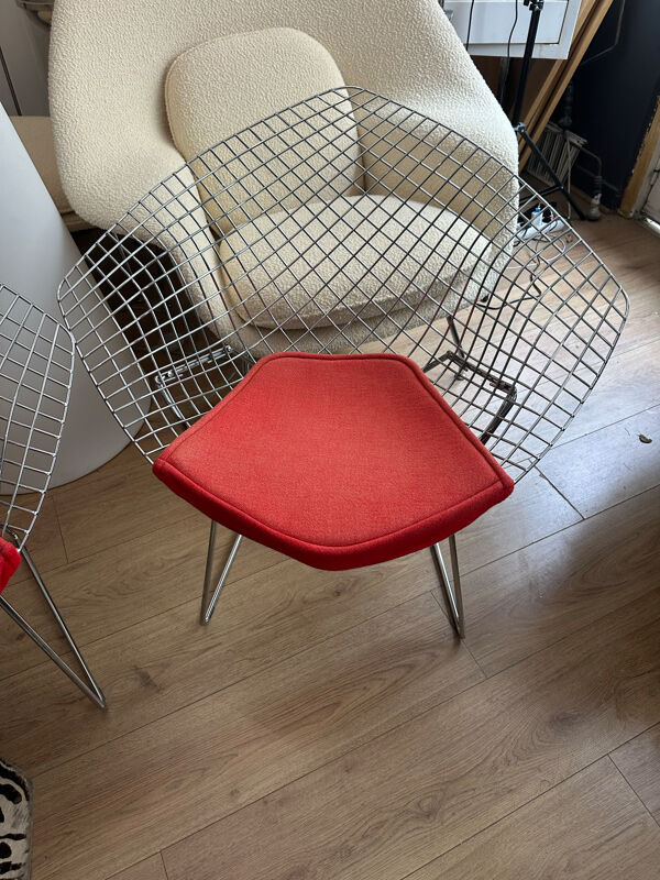 Fauteuil Diamond rouge H. Bertoïa édition Knoll contemporaine