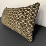 Gaston y Daniela long decorative cushion