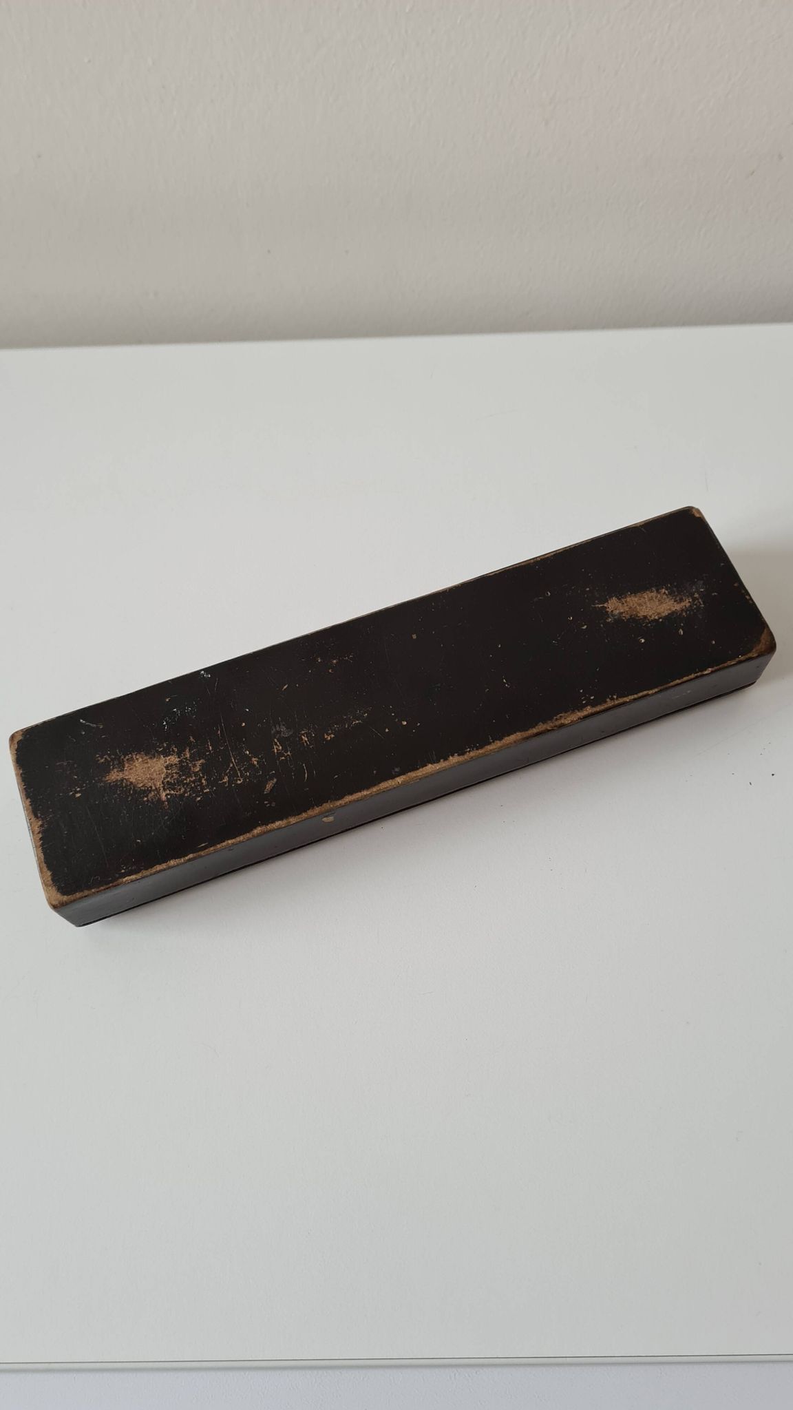 Former pen tray