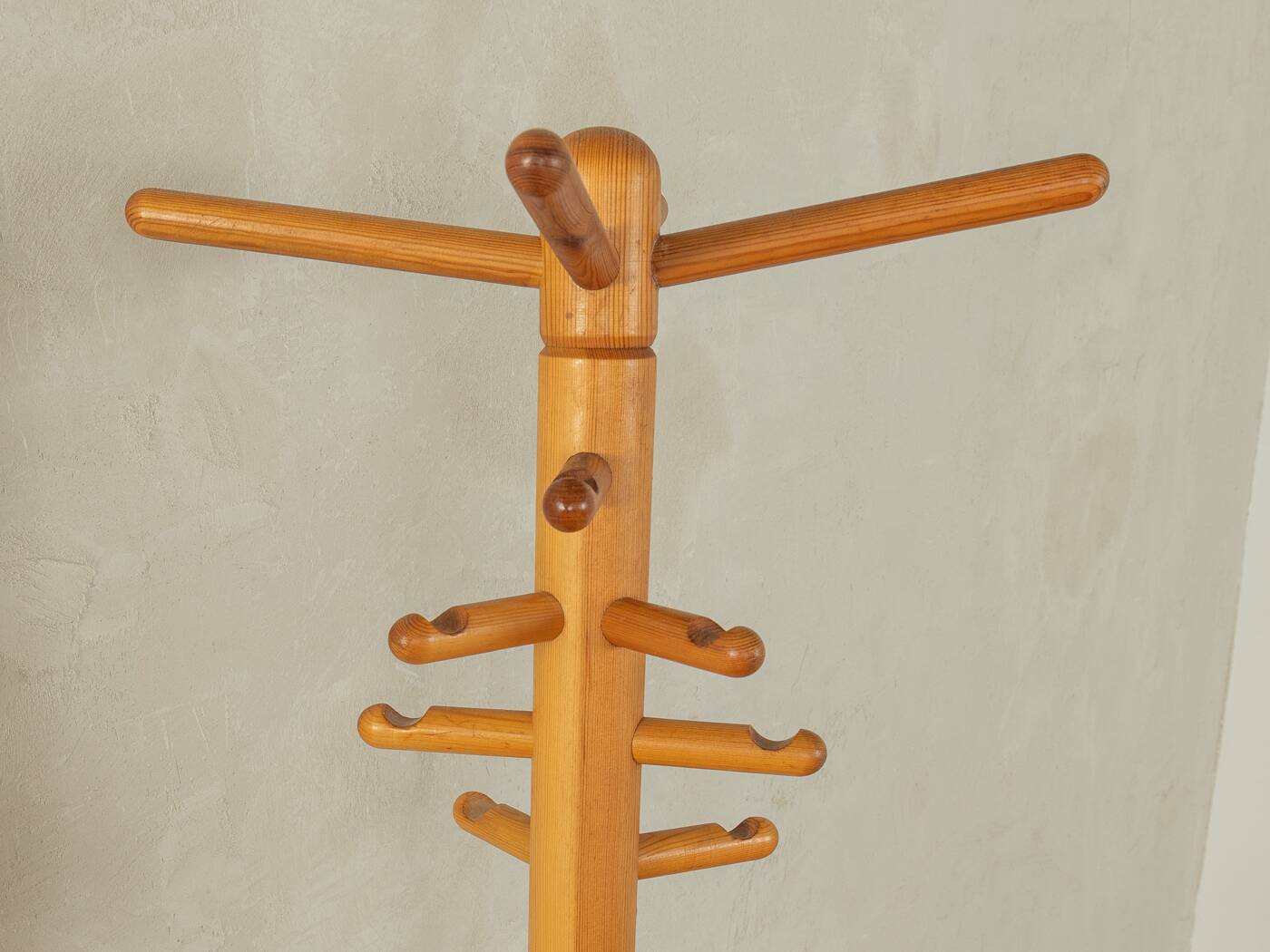 Porte-manteau en bois des années 80