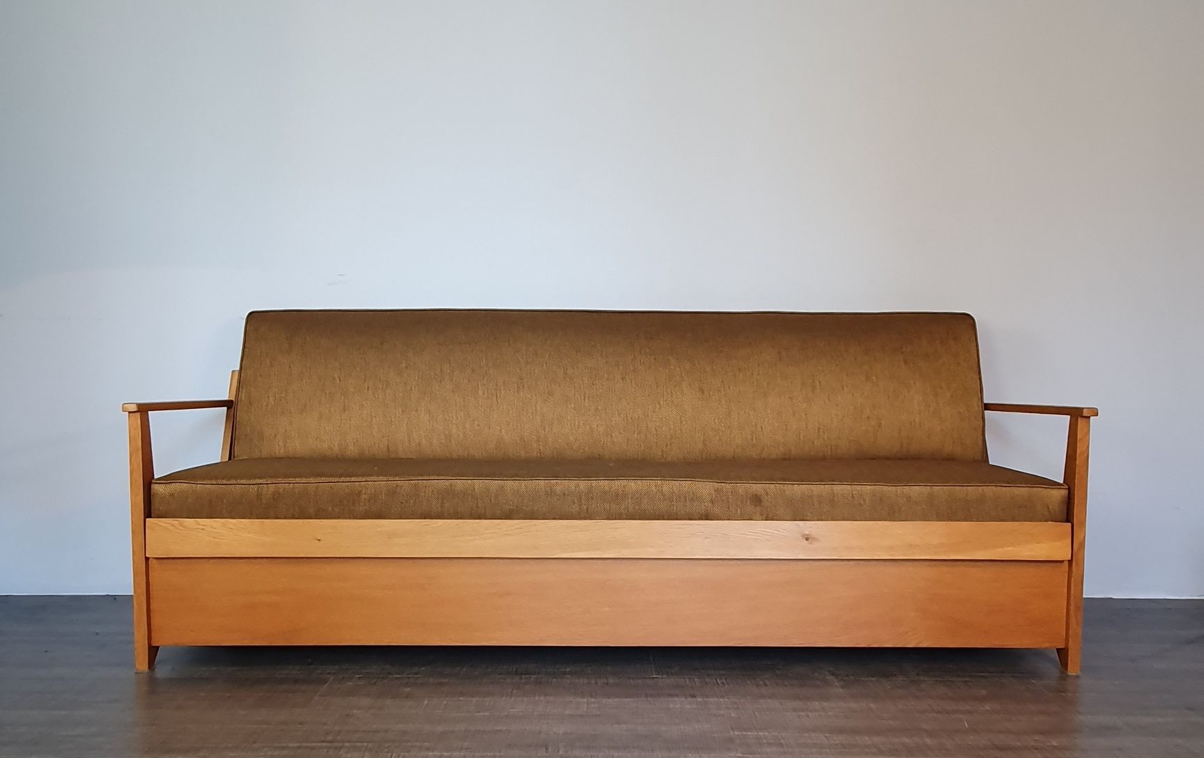 Tamara sofa bed in ash and fabric by F. Aplewicz for Lad, Polish Vintage 1950