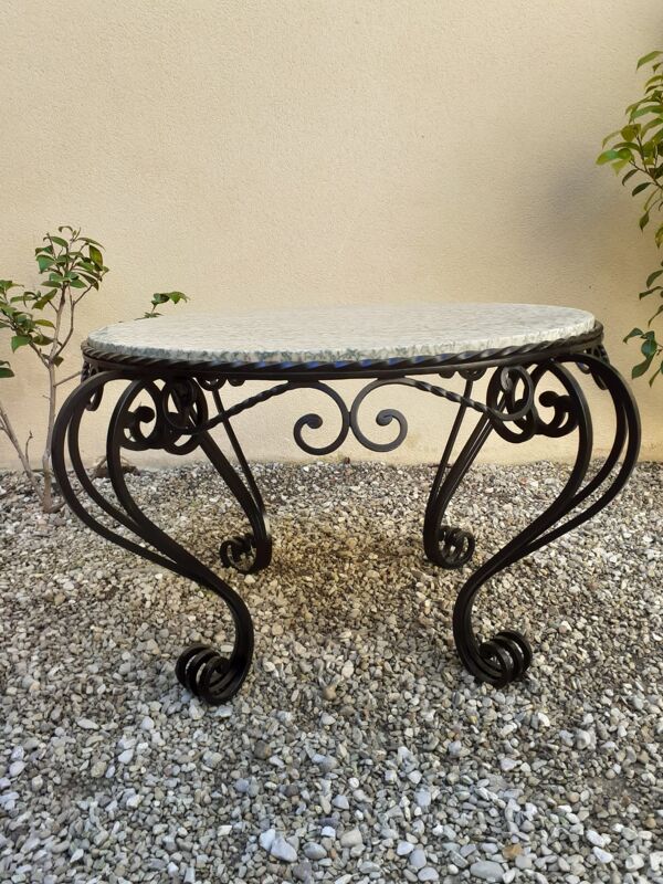 Table basse e marbre et en fer forgé