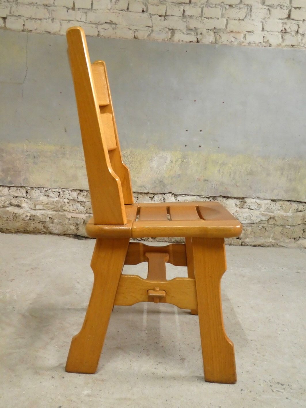 series of 6 brutalist chairs in blond oak, 1970