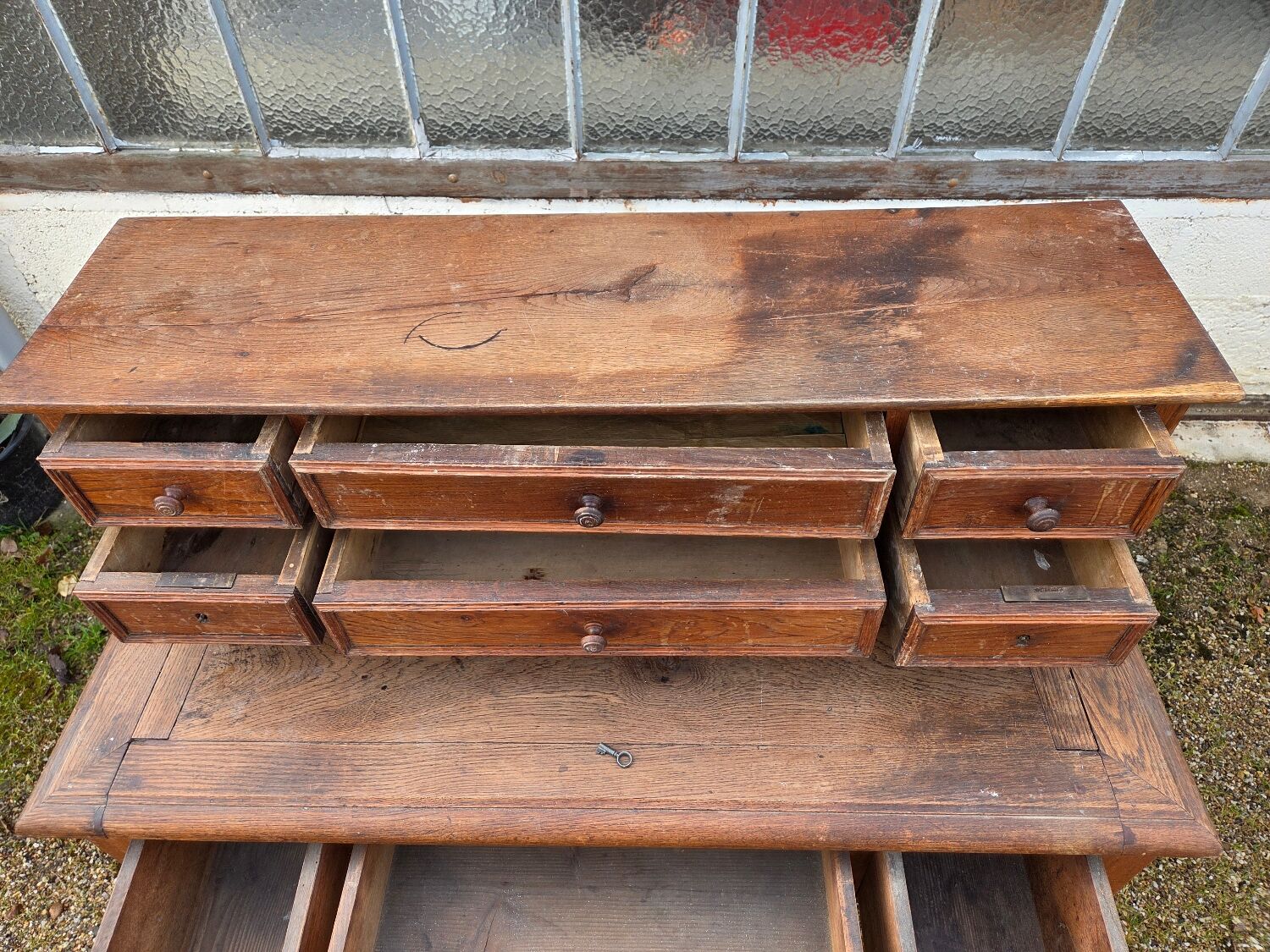 Solid oak desk with drawers