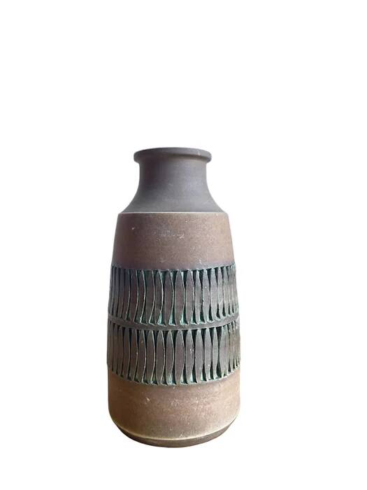 Tomas Anagrius handcrafted stoneware vase, Swedish 1960–1970